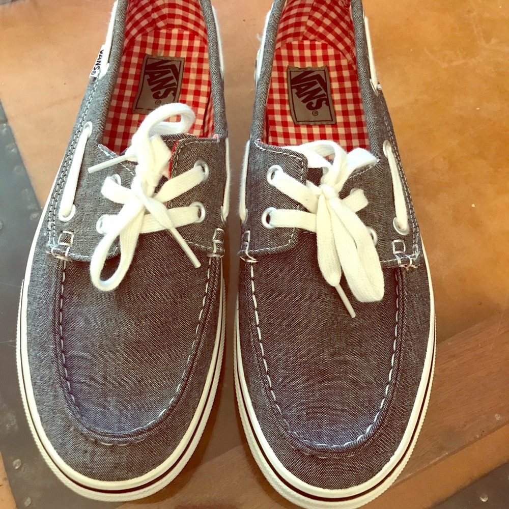 Classic Denim Boat Shoes with Sharp Checker Liner